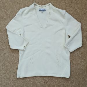 Cream/off white sweater, 3/4 sleeves